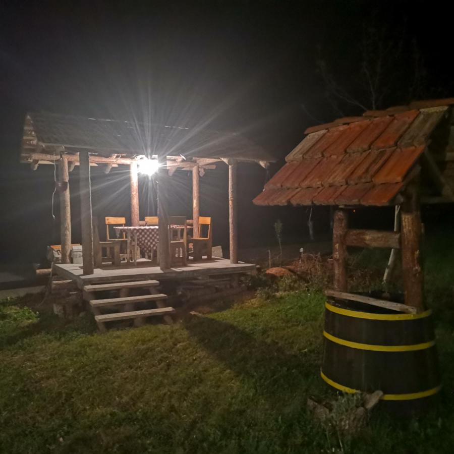 Hotel Etno Konak Angela Kalna Exteriér fotografie