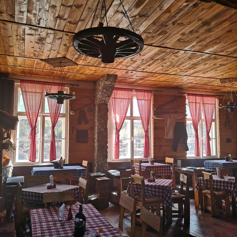 Hotel Etno Konak Angela Kalna Exteriér fotografie