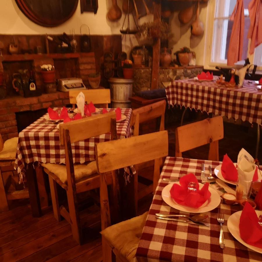 Hotel Etno Konak Angela Kalna Exteriér fotografie