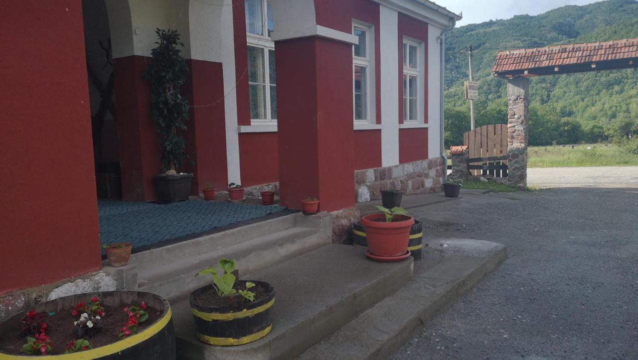 Hotel Etno Konak Angela Kalna Exteriér fotografie