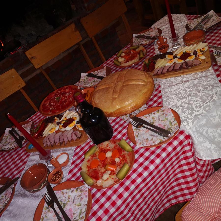 Hotel Etno Konak Angela Kalna Exteriér fotografie